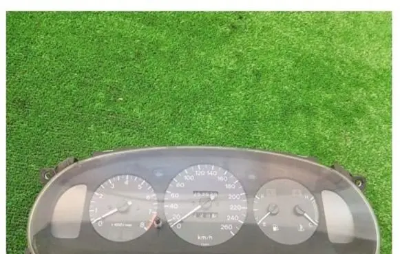 Mazda Millenia Speedometer (instrument cluster)