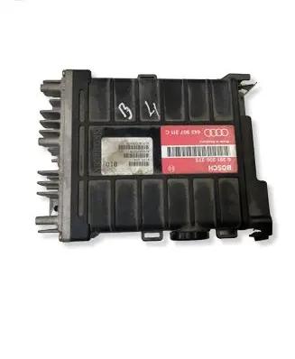 Audi 80 90 S2 B4 Engine control unit/module 0261200273 443907311C