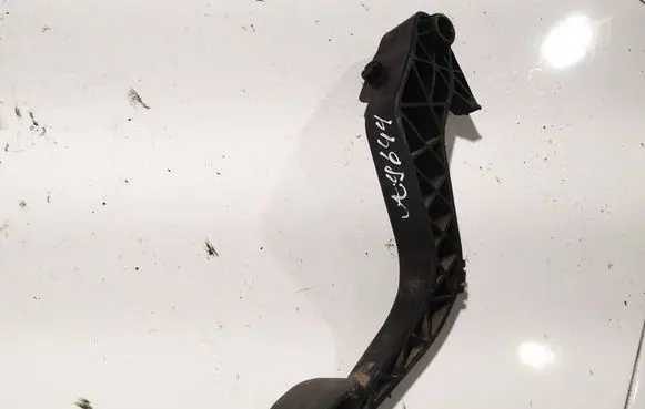 Volkswagen Sharan Clutch pedal 