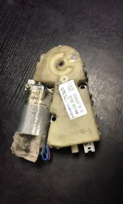 BMW 3 E36 Sunroof motor/actuator 8370823