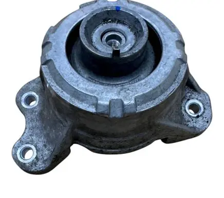 Mercedes-Benz GLC X253 C253 Engine mount bracket A2532401000