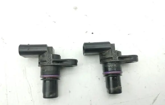 Audi Q2 - Camshaft position sensor 04C907601