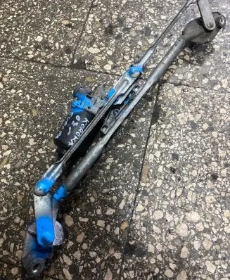 Toyota Corolla E120 E130 Front wiper linkage and motor 8511002150 01F12A6127 MS1592006721