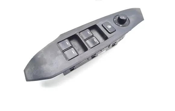 Mazda 6 Electric window control switch GKM266350A