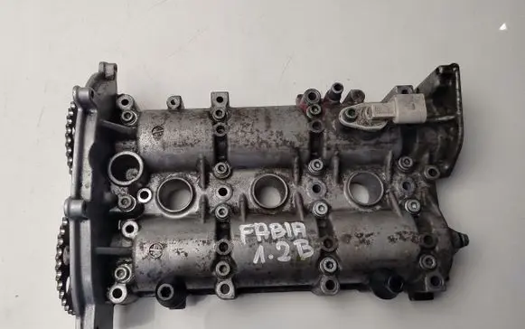 Skoda Fabia Mk2 (5J) Rocker cam cover 03E103475H