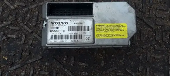 Volvo XC90 Airbag control unit/module P3073751