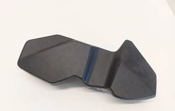 BMW 3 G20 G21 Fuse box cover 8599279