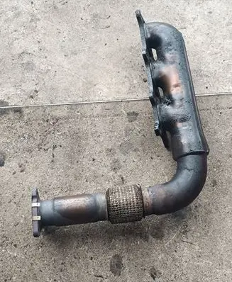Audi Q7 4L Exhaust manifold 05925308