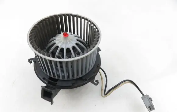 Opel Astra J Heater fan/blower U7253002