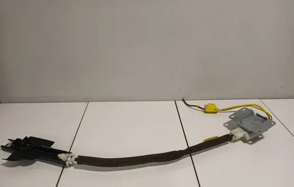 Volkswagen Phaeton Seat belt adjustment motor 404691 5609733540 560973354D