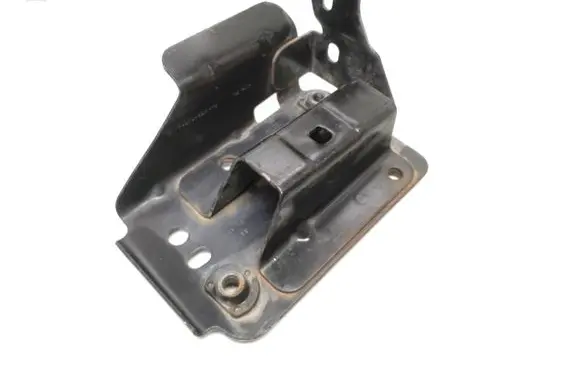 Renault Captur Other engine bay part