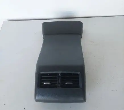 Lexus RX 450H Rear air vent grill 5890348120 5886006020