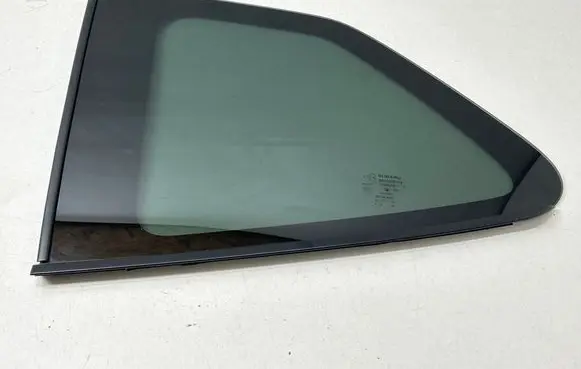Subaru Forester SK Rear side window 43R006714 A002343 DOT44M262