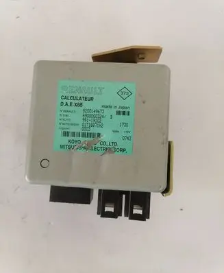 Renault Clio II Power steering control unit/module 8200149673 9911902