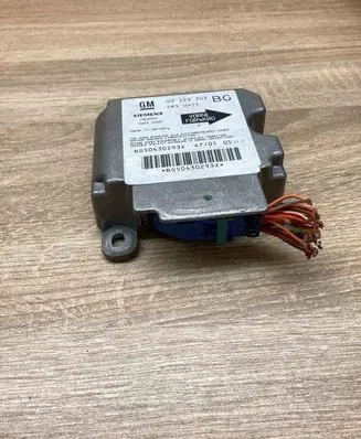 Opel Zafira A Airbag control unit/module 09229303 1923594 WithPlug