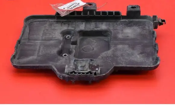 Suzuki Grand Vitara II Battery box tray 7252161M10