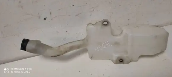 Ford Ka Windshield washer fluid reservoir/tank