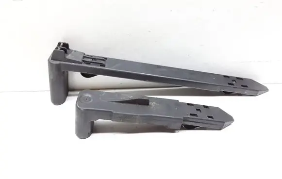 Volvo XC60 Headlight/headlamp mounting bracket 30763155 30763154