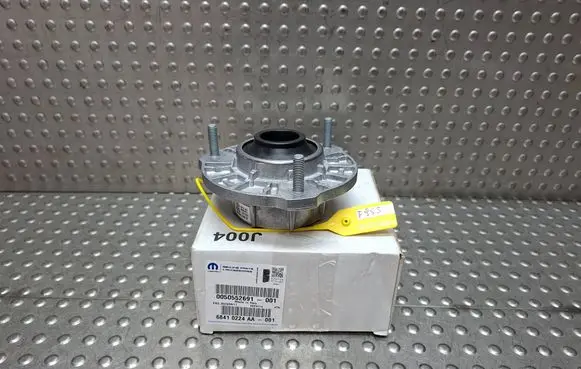 Alfa Romeo Giulia Front upper strut mount 50552691