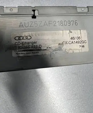 CD/DVD changer