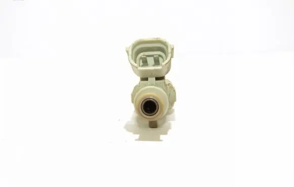 Hyundai i20 (PB PBT) Fuel injector 3531004000