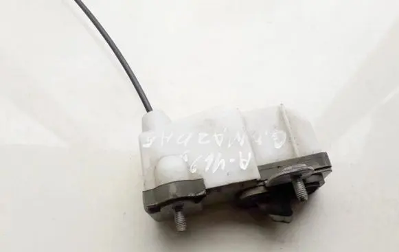 Mazda 5 Seat back rest lock catch 