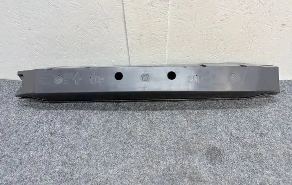 Volvo XC60 Front bumper foam support bar 31283358 31283359