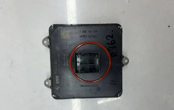 BMW X5 F15 Xenon control unit/module 7444685 147000024600 503951920116