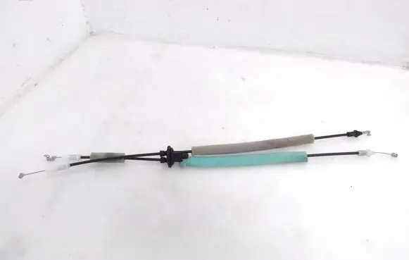 Mazda CX-30 Rear door cable line 