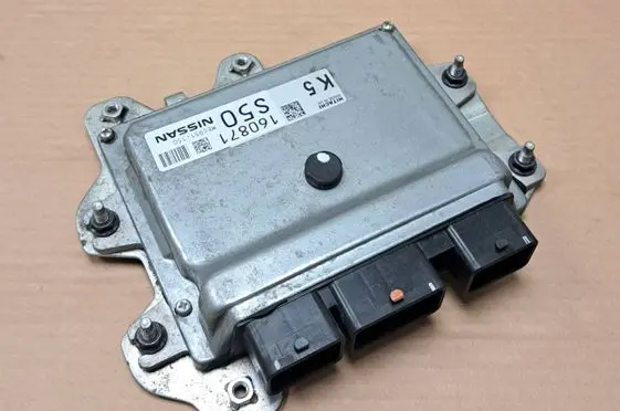Nissan Qashqai Engine control unit/module MEC951-150