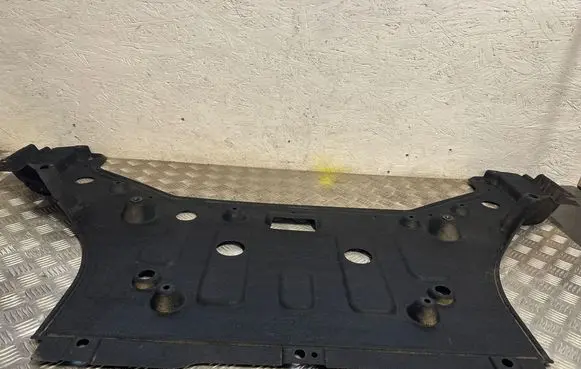Engine splash shield/under tray