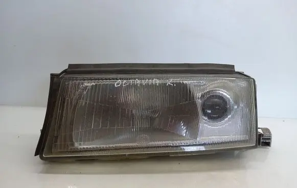 Skoda Octavia Mk1 (1U) Headlight/headlamp 24608500