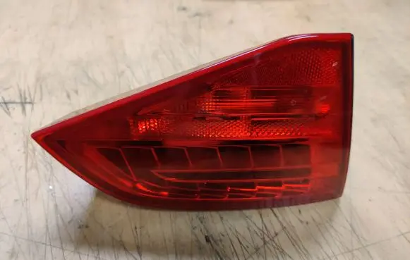 Audi A4 S4 B8 8K Tailgate rear/tail lights 8K9945093B
