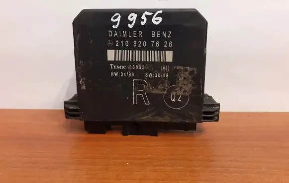 Mercedes-Benz E W210 Door control unit/module 9956 2108207626