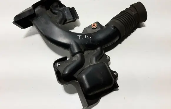 Honda CR-V Air intake duct part