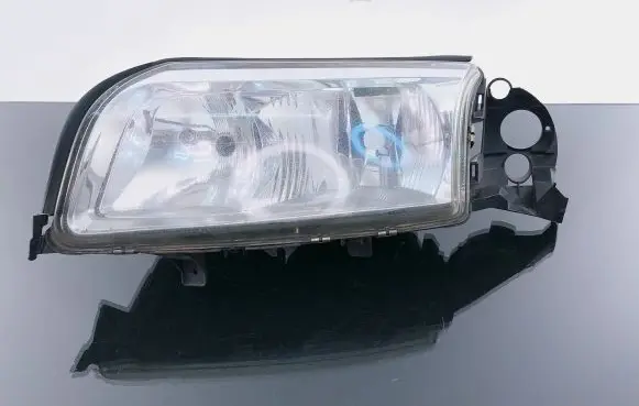 Volvo S80 Headlight/headlamp