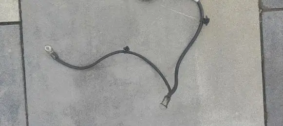 Citroen C3 Picasso Positive cable (battery) 9672940780