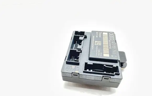 Audi A6 Allroad C6 Door control unit/module 4F0910793E 0033TFJ0001