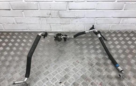 Lexus CT 200H Air conditioning (A/C) pipe/hose TT15LP