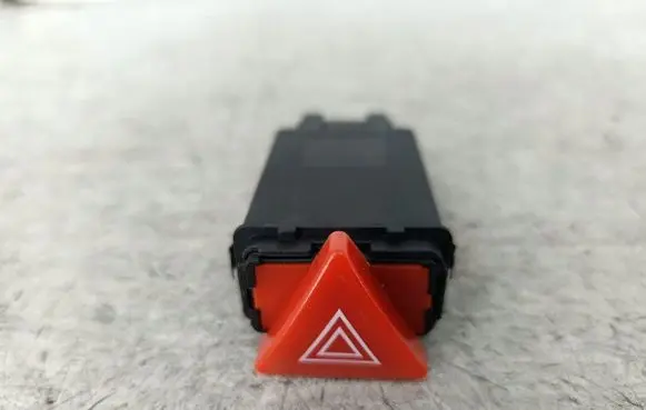 Audi A3 S3 8L Hazard light switch K03W074AKNAKUSAN