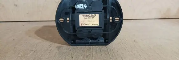 Jaguar XK8 - XKR Fuse module LJA2850BA 518085006 250A