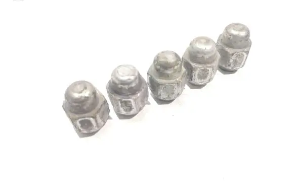 Hyundai Santa Fe Nuts/bolts 
