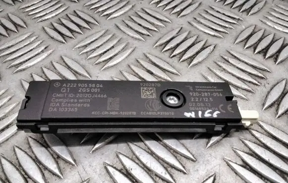 Mercedes-Benz ML W166 Aerial antenna amplifier A2229055804