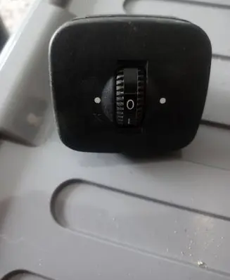 Mercedes-Benz S W220 Headlight level height control switch 2208000878A