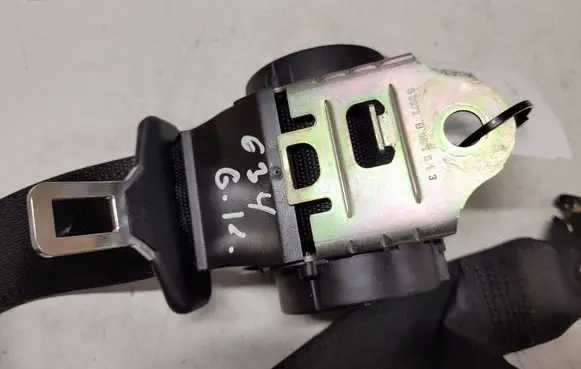 Fiat Punto (199) Rear seatbelt 607707000C 735364858 605438461