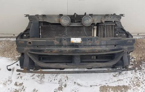Hyundai i40 Radiator support slam panel 