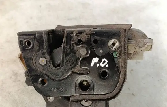 Front door lock
