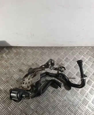 Volvo XC90 Electric auxiliary coolant/water pump 31686005 31697445 31657656