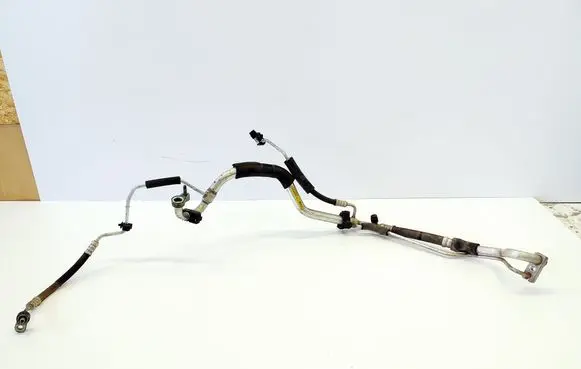 Air conditioning (A/C) pipe/hose