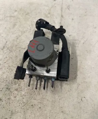 BMW 5 E60 E61 ABS Pump 6768906 6768908